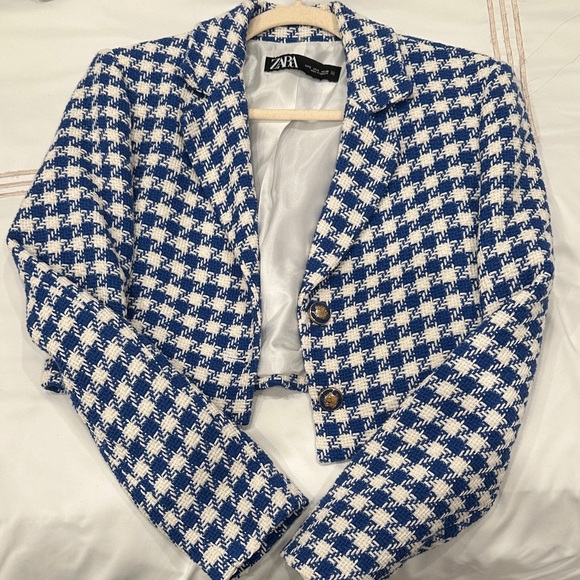 Zara Jackets & Blazers - Zara Women's Blue and White Checkered Blazer